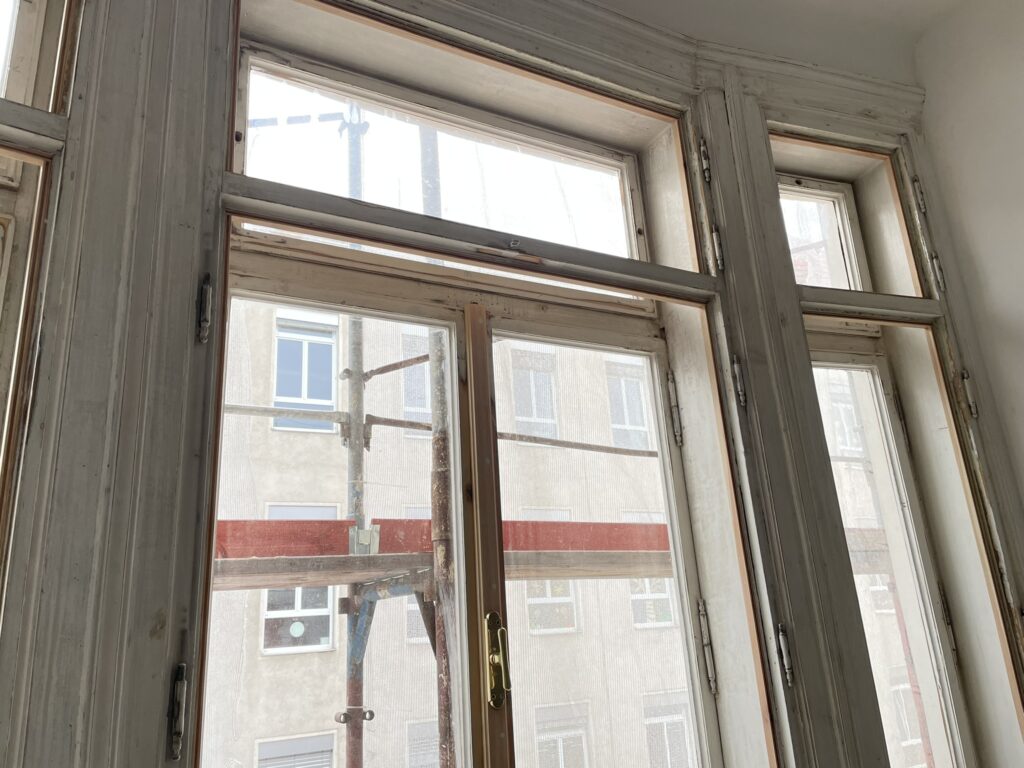 Kastenfenstersanierung vorher_ (1) Sanierung Alt-Wien-Kastenfenster